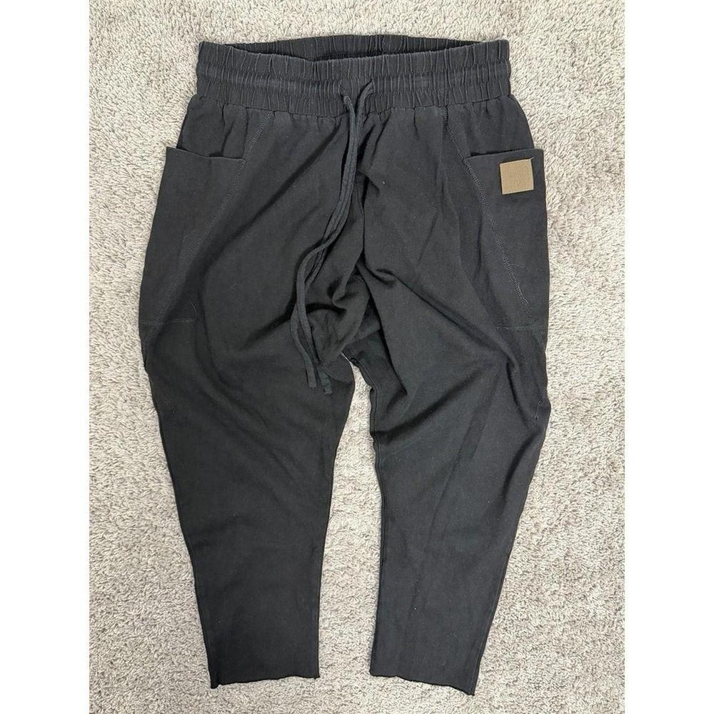 Women's Jaded Gypsy cropped pants Size L